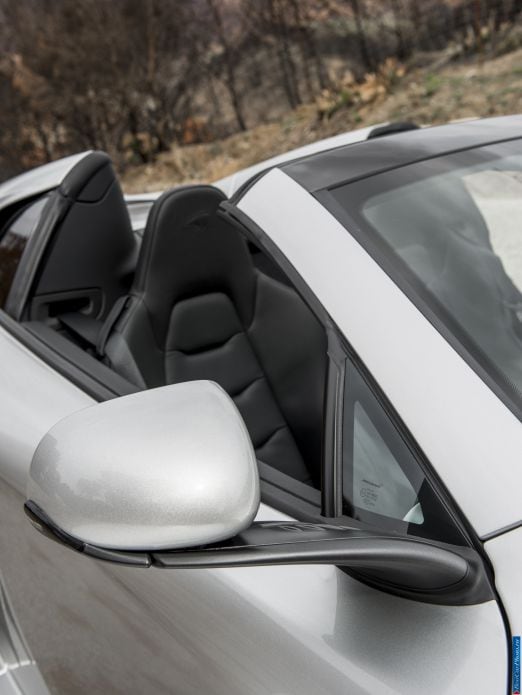 2012 McLaren MP4-12C Spyder - фотография 123 из 148