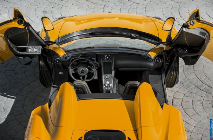 2012 McLaren MP4-12C Spyder - фотография 126 из 148