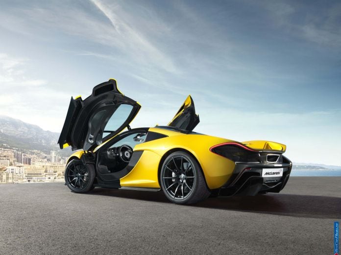 2014 McLaren P1 - фотография 11 из 63