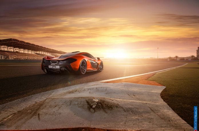 2014 McLaren P1 - фотография 28 из 63 2014 McLaren P1 - фотография 28 из 63