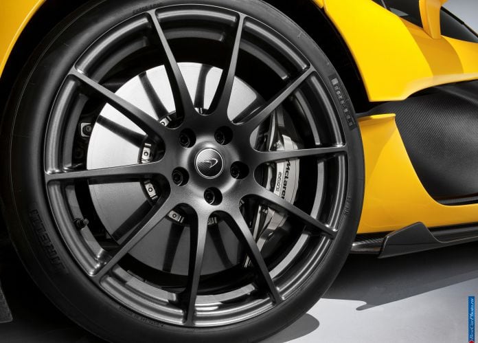 2014 McLaren P1 - фотография 43 из 63 2014 McLaren P1 - фотография 43 из 63