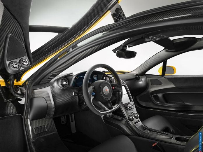 2014 McLaren P1 - фотография 46 из 63 2014 McLaren P1 - фотография 46 из 63