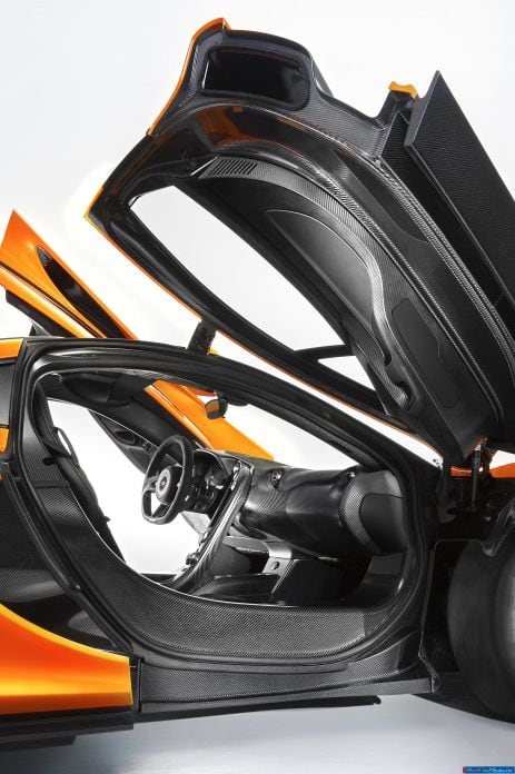 2014 McLaren P1 - фотография 61 из 63 2014 McLaren P1 - фотография 61 из 63
