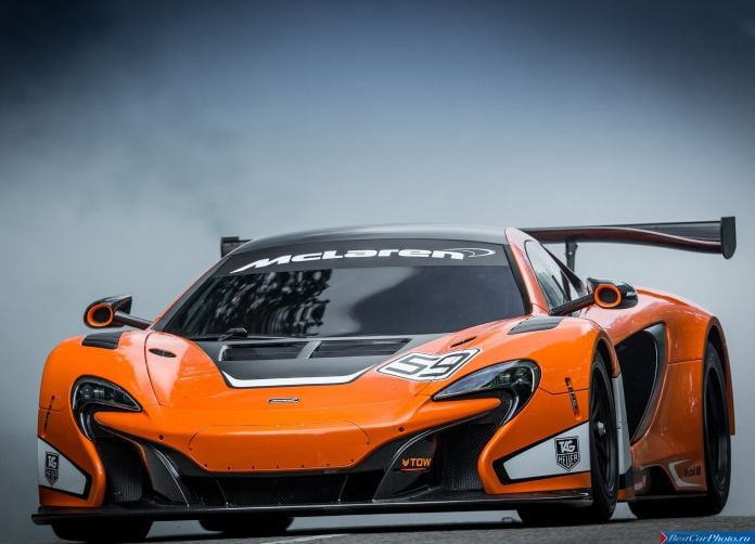 2015 McLaren 650S GT3 - фотография 2 из 16