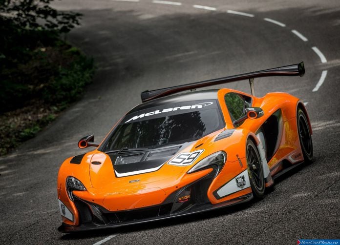 2015 McLaren 650S GT3 - фотография 4 из 16
