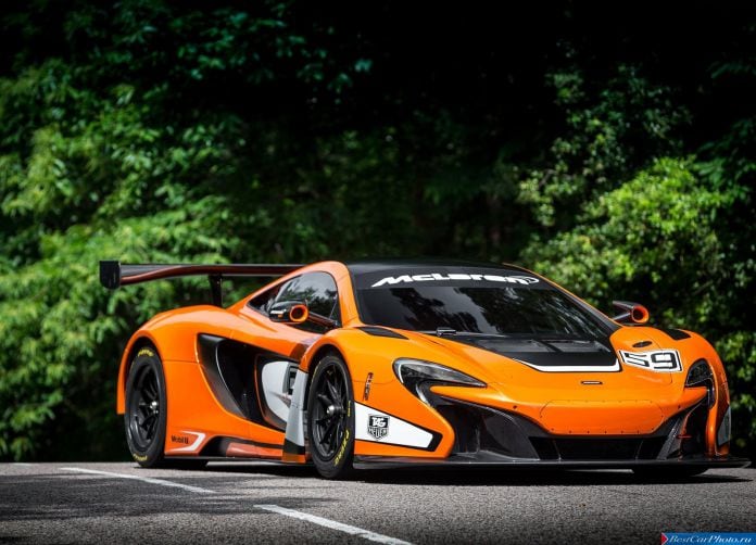 2015 McLaren 650S GT3 - фотография 6 из 16