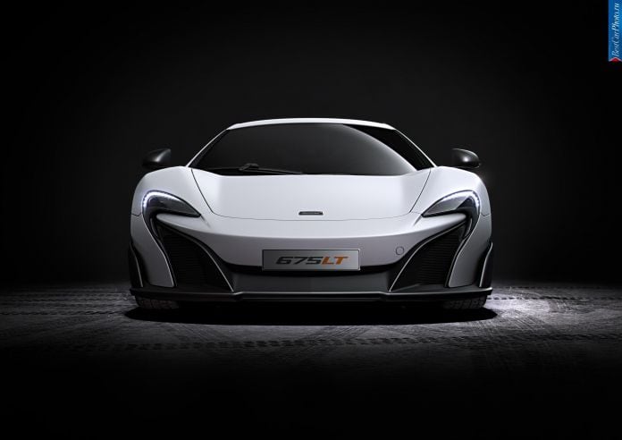 2015 McLaren 675LT - фотография 4 из 10