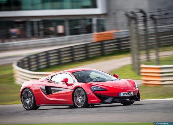 2016 McLaren 570s Coupe - фотография 50 из 187 2016 McLaren 570s Coupe - фотография 50 из 187