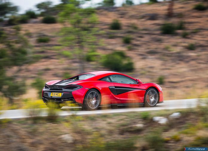 2016 McLaren 570s Coupe - фотография 96 из 187 2016 McLaren 570s Coupe - фотография 96 из 187