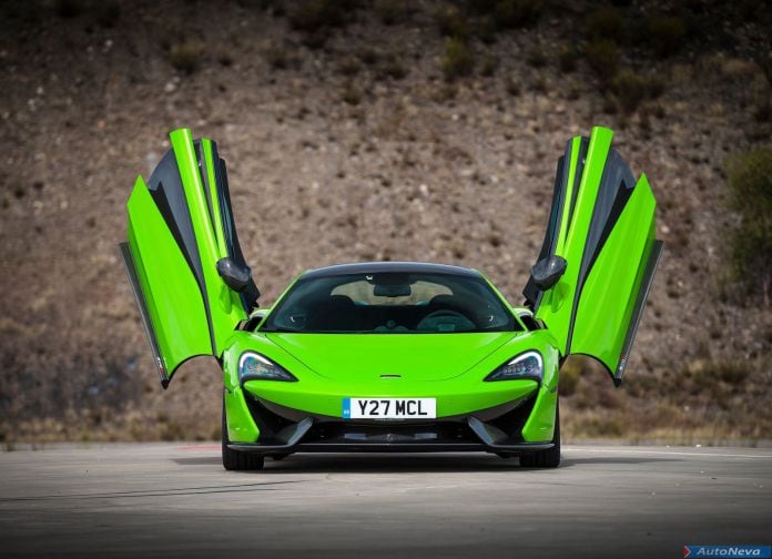 2016 McLaren 570s Coupe - фотография 102 из 187