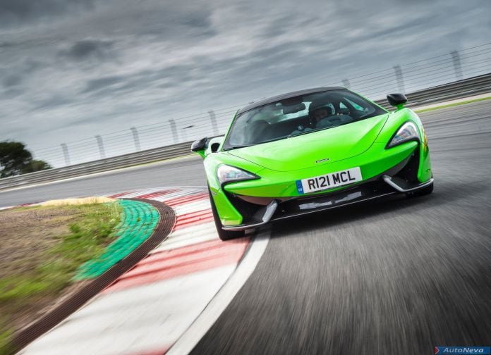 2016 McLaren 570s Coupe - фотография 108 из 187