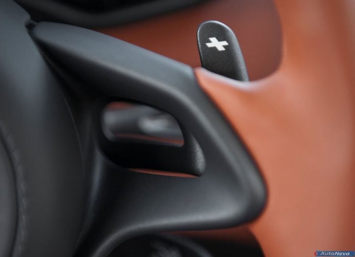 2016 McLaren 570s Coupe - фотография 153 из 187 2016 McLaren 570s Coupe - фотография 153 из 187