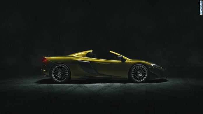 2016 McLaren 675LT Spider - фотография 3 из 5