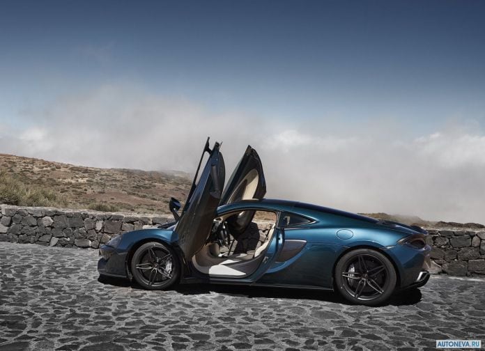 2017 McLaren 570GT - фотография 30 из 113