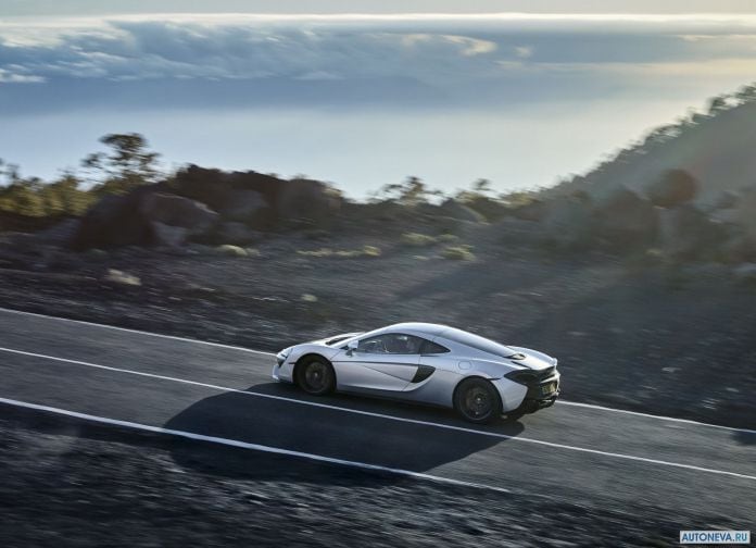 2017 McLaren 570GT - фотография 51 из 113