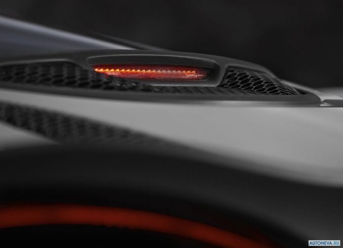 2017 McLaren 570GT - фотография 104 из 113