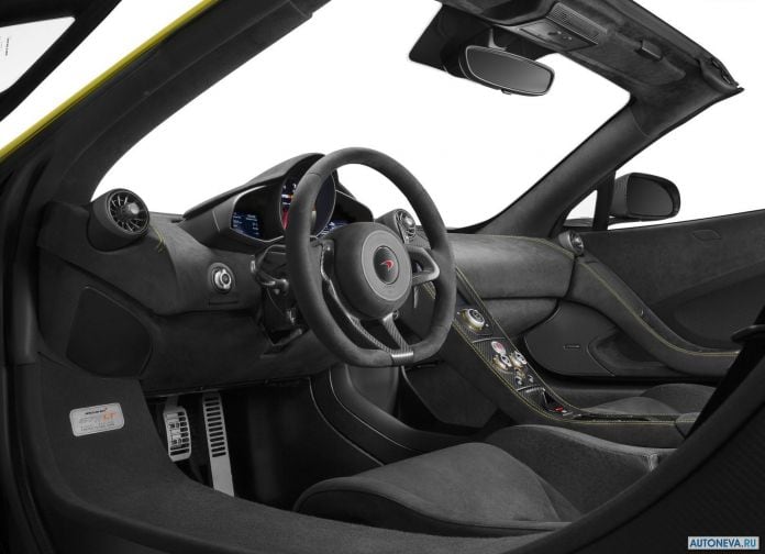 2017 McLaren 675LT Spider - фотография 41 из 56
