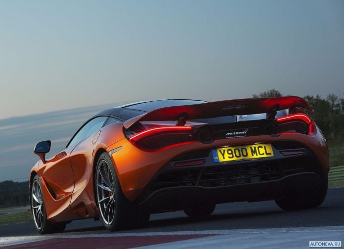2018 McLaren 720S - фотография 30 из 35