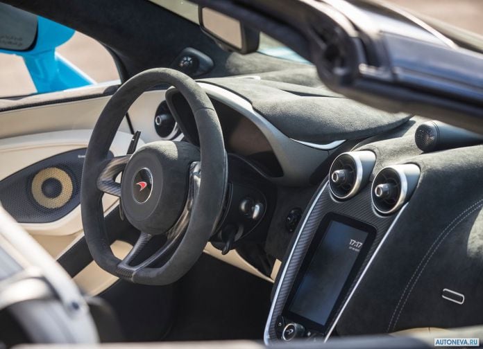 2018 McLaren 570S Spider - фотография 176 из 240 2018 McLaren 570S Spider - фотография 176 из 240