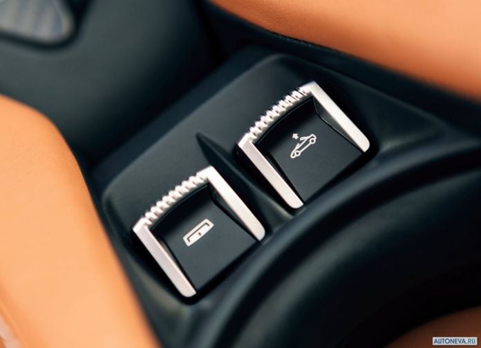 2019 McLaren 720S Spider - фотография 50 из 67 2019 McLaren 720S Spider - фотография 50 из 67