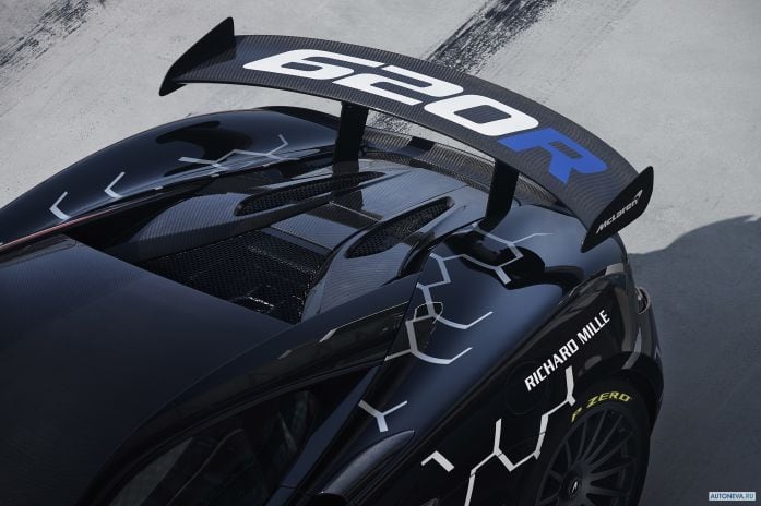 2020 McLaren 620R - фотография 11 из 12 2020 McLaren 620R - фотография 11 из 12