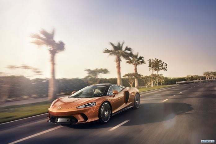 2020 McLaren GT - фотография 4 из 30