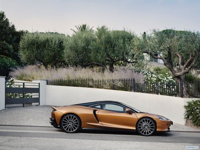 2020 McLaren GT - фотография 10 из 30 2020 McLaren GT - фотография 10 из 30