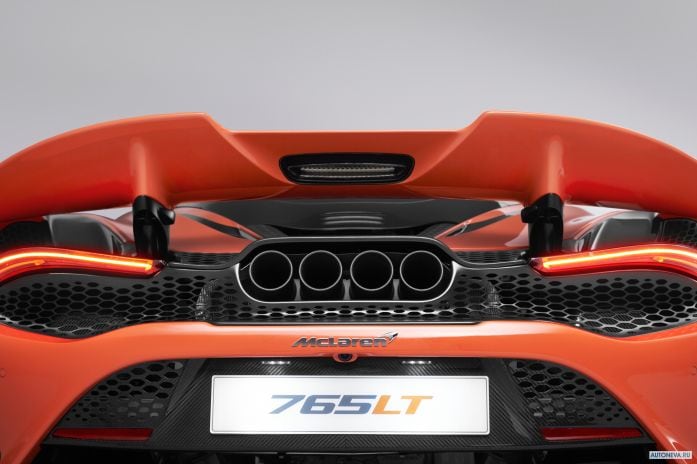 2021 McLaren 765LT - фотография 25 из 31