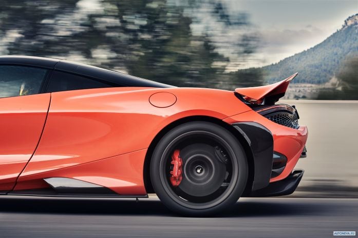 2021 McLaren 765LT - фотография 29 из 31