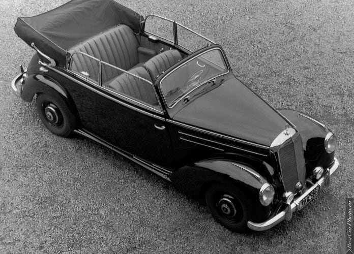 1951 Mercedes-Benz 220 - фотография 3 из 3
