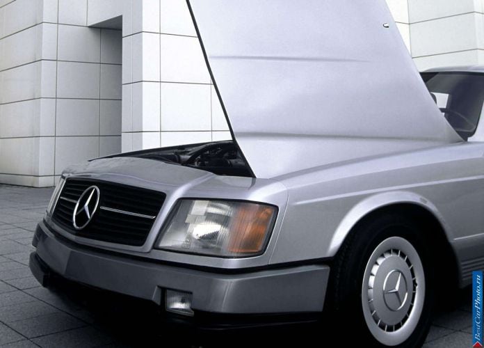 1981 Mercedes-Benz Auto 2000 Concept - фотография 9 из 9