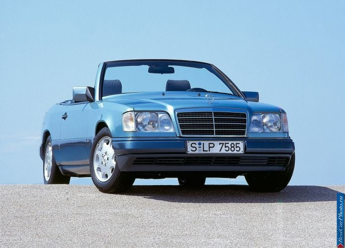 1991 Mercedes-Benz E-Class Cabriolet - фотография 1 из 55