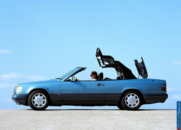 1991 Mercedes-Benz E-Class Cabriolet - фотография 30 из 55
