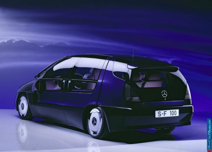 1991 Mercedes-Benz F 100 Concept - фотография 3 из 8