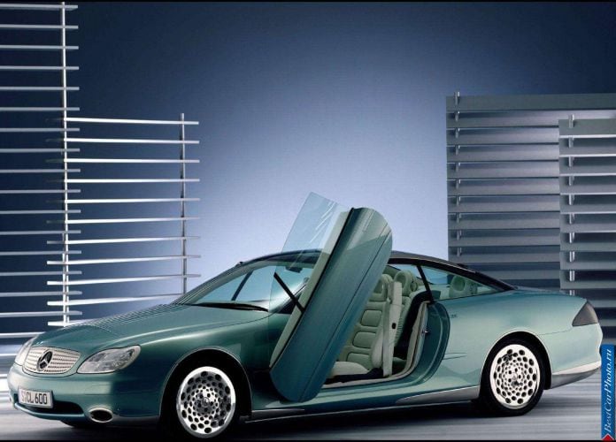 1996 Mercedes-Benz F 200 Concept - фотография 3 из 19