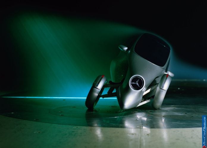 1997 Mercedes-Benz F 300 Concept - фотография 5 из 35