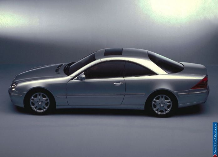 2000 Mercedes-Benz CL500 - фотография 7 из 11