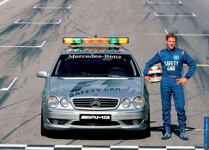 2000 Mercedes-Benz CL55 AMG F1 Safety Car - фотография 4 из 10