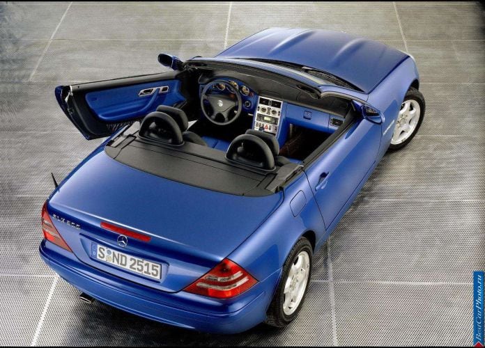 2000 Mercedes-Benz SLK200 Kompressor - фотография 28 из 41 2000 Mercedes-Benz SLK200 Kompressor - фотография 28 из 41
