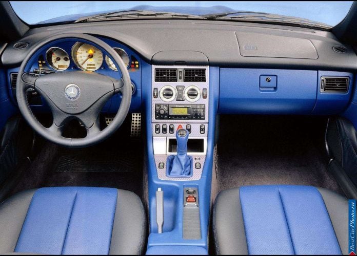 2000 Mercedes-Benz SLK200 Kompressor - фотография 34 из 41 2000 Mercedes-Benz SLK200 Kompressor - фотография 34 из 41