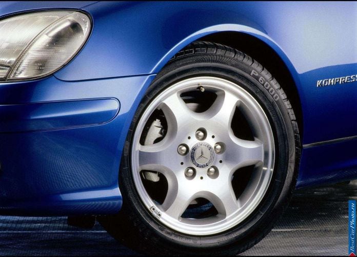 2000 Mercedes-Benz SLK200 Kompressor - фотография 39 из 41 2000 Mercedes-Benz SLK200 Kompressor - фотография 39 из 41