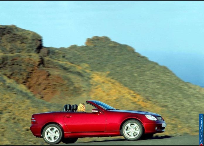 2000 Mercedes-Benz SLK320 - фотография 3 из 80