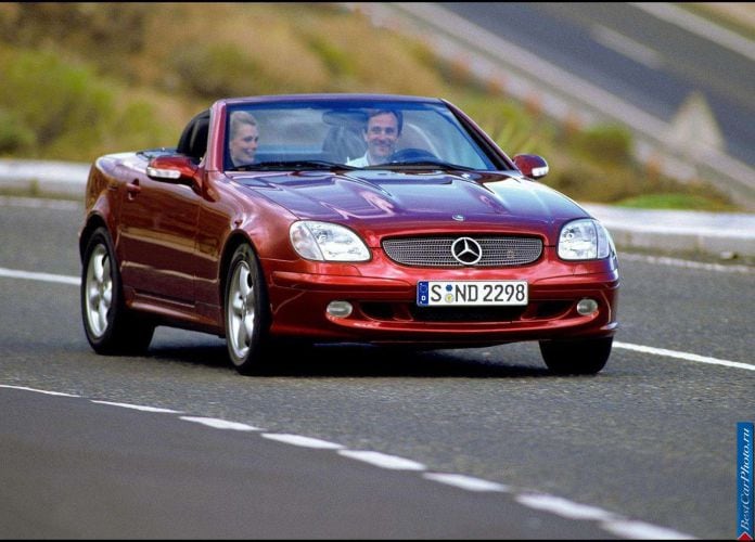 2000 Mercedes-Benz SLK320 - фотография 5 из 80