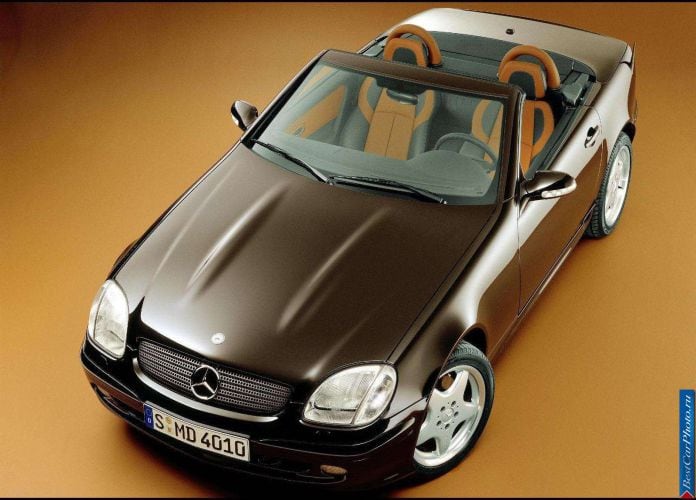2000 Mercedes-Benz SLK320 - фотография 24 из 80 2000 Mercedes-Benz SLK320 - фотография 24 из 80