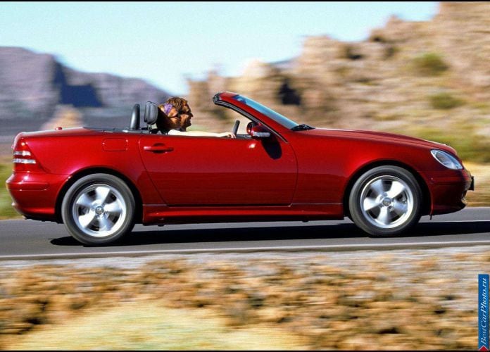 2000 Mercedes-Benz SLK320 - фотография 29 из 80 2000 Mercedes-Benz SLK320 - фотография 29 из 80