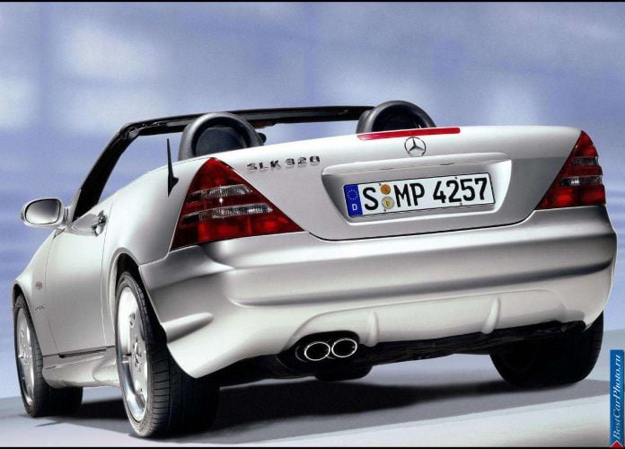 2000 Mercedes-Benz SLK320 - фотография 33 из 80 2000 Mercedes-Benz SLK320 - фотография 33 из 80