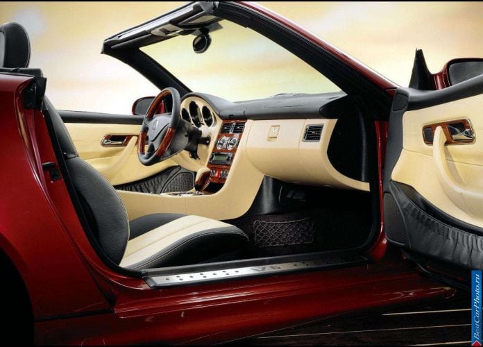 2000 Mercedes-Benz SLK320 - фотография 39 из 80 2000 Mercedes-Benz SLK320 - фотография 39 из 80