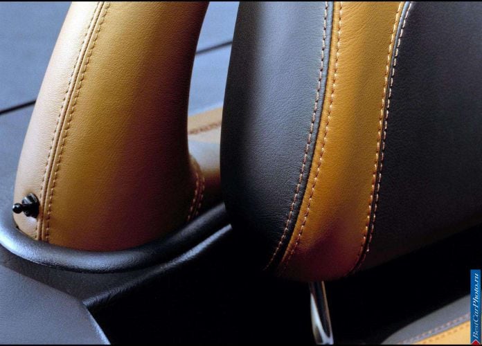 2000 Mercedes-Benz SLK320 - фотография 58 из 80