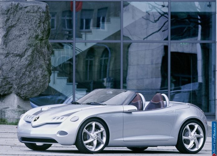 2000 Mercedes-Benz Vision SLA Concept - фотография 5 из 15