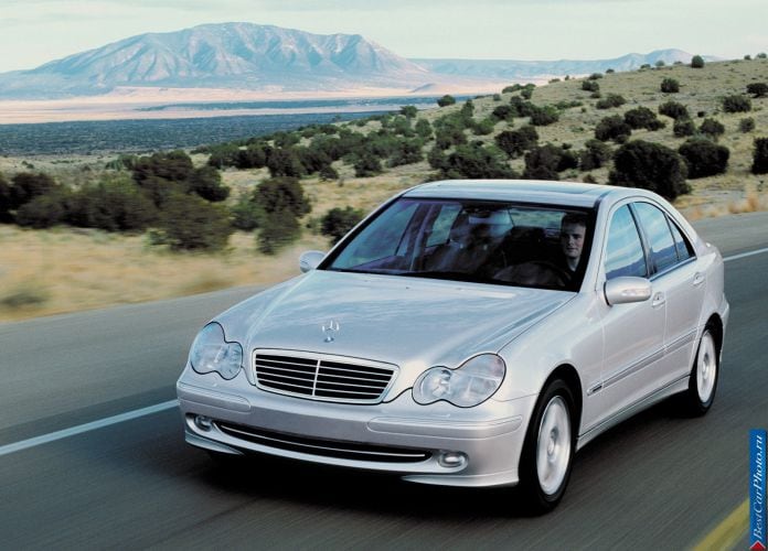 2001 Mercedes-Benz C-Class - фотография 2 из 10